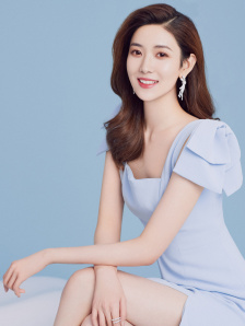 小雷胡秀英